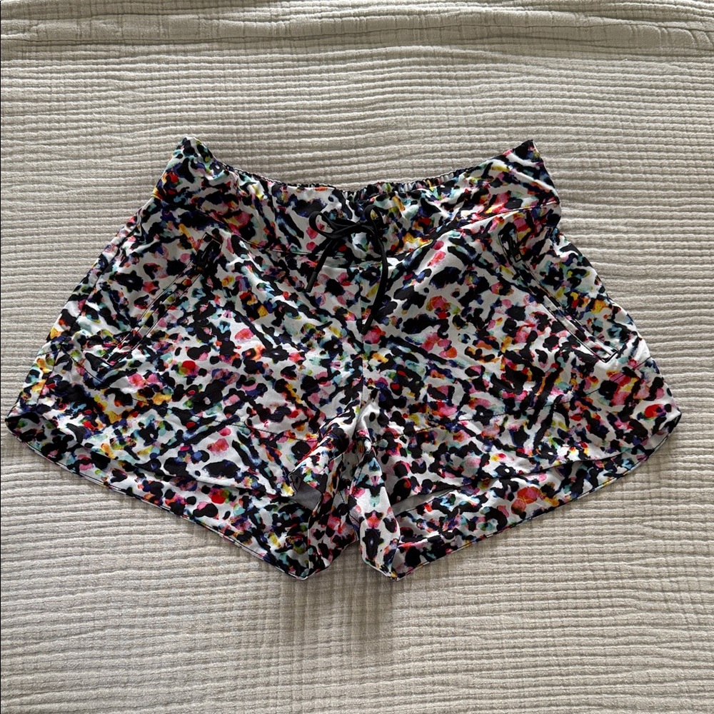 Athleta Watercolor Printed Hudson Shortie